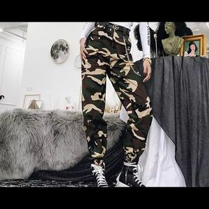 Camouflage high waisted pants.